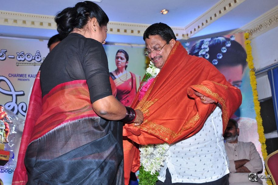 Jyothi-Lakshmi-Movie-Abhinandana-Sabha